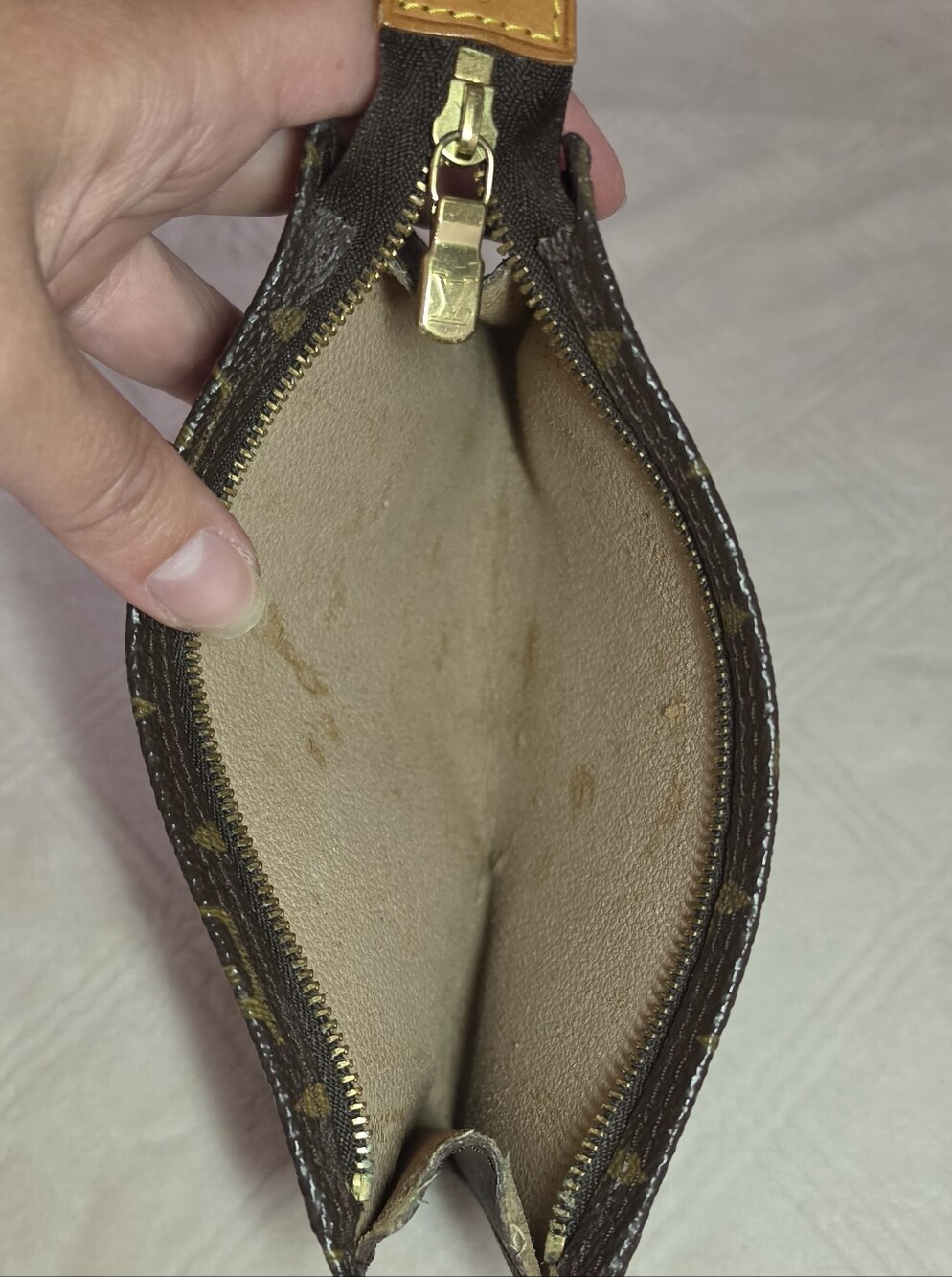Authentic Louis Vuitton Monogram Pouch - Picture 12 of 13